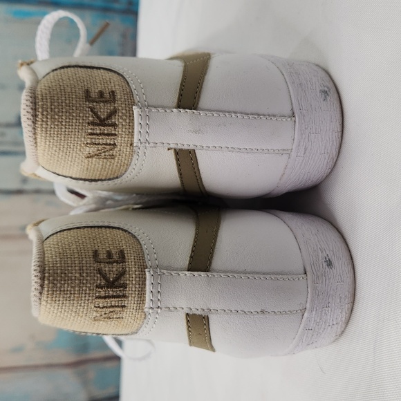 Nike Blazer Mid GS Khaki Sneakers - Picture 4 of 8